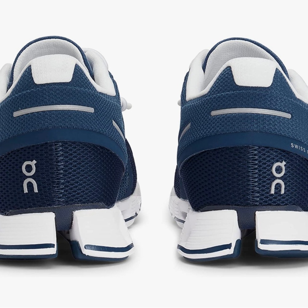 The new CloudTec sole gives you an even smoother ride than ever.